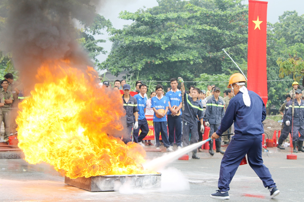 bình bột chữa cháy